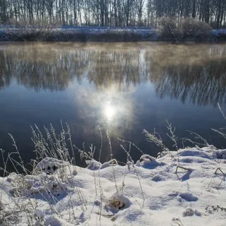I know, I know...there's #snow on the ground, but that's the perfect time to start looking for that #lake home you've